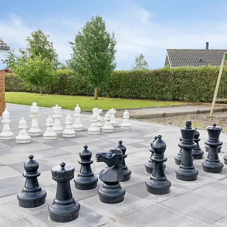 Dom wakacyjny Activity House - Flovt *